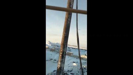 Забивка (погружение) шпунта краном