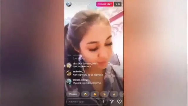 әдемі қырынған киска