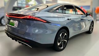 2025 Geely Galaxy L6 PHEV 1320km range under $14,000 review | Geely | China