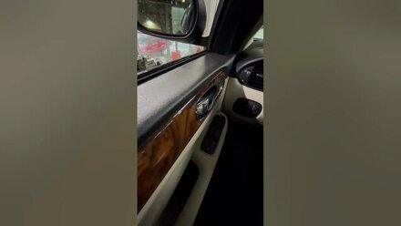 Самый стильный салон у Jaguar