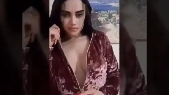 Олар мені алдап, гей жігітпен жыныстық қатынасқа түсті.