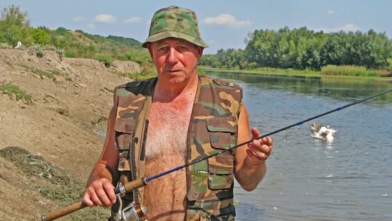 Спиннинг для начинающих. Как забрасывать спиннинг — Видео от Рыболов