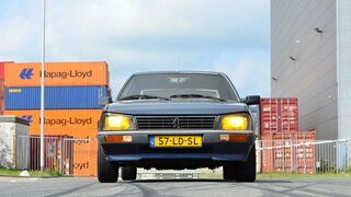 Peugeot 505