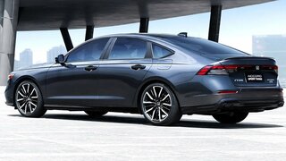 Новая Honda Accord 2024 года — гибридный седан среднего размера премиум-класса