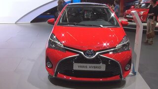 Toyota Yaris Hybrid (2016) Exterior and Interior in 3D