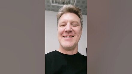 Когда поймал живого 1С ника. типичный #1с ник обитает среди компьютеров.
