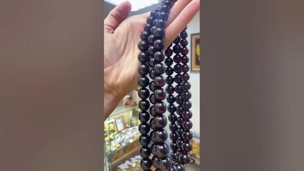 Вишневый янтарь - соблазнительный цвет