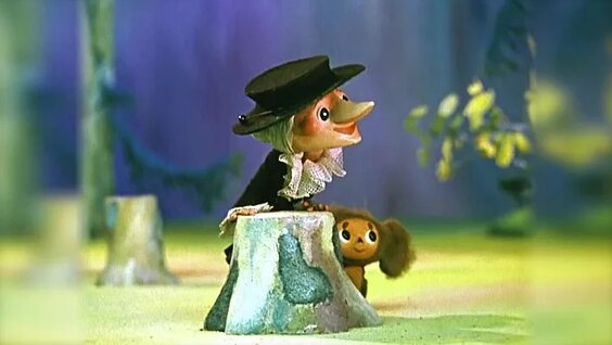 Xotinimning uxlab yotgan dugonasi suratini siltab