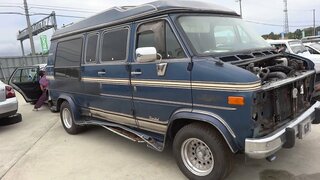 GMC Vandura Explorer Junkyard car GMC バンデューラ エクスプローラー