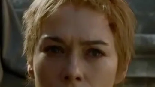 Ол қарсы шықты және ол оны ұрды.