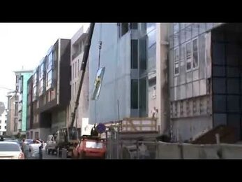Монтаж стеклопакета вакуумным захватом