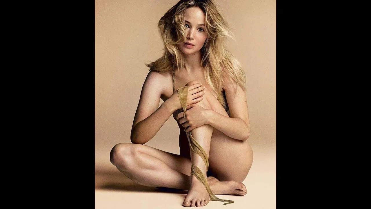 Jennifer Lawrence - leaked pictures of Jennifer Lawrence