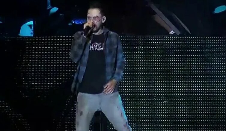 Papercut [Live from Monster Mash 2015] - Linkin Park — Видео от Chester ...