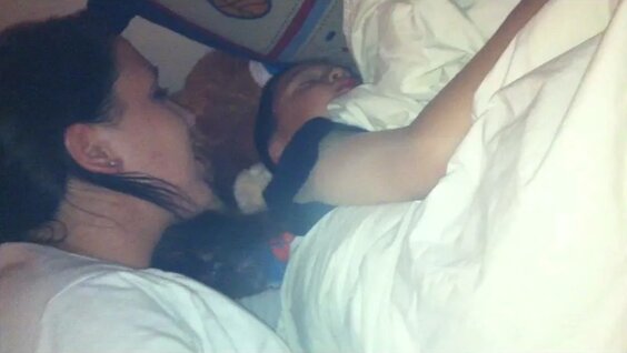 Seks porno gangbang roskazi