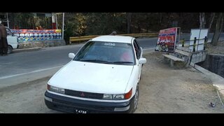 Mitsubishi Lancer 1991 16-17km average.
