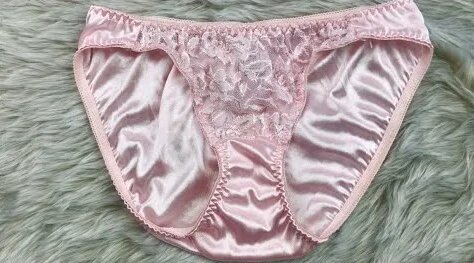 It uslubidagi odamlarning fotosuratlari