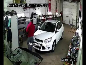 Замена лобового стекла на Ford Focus III