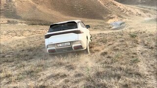 Тест-драйвы электрического кроссовера Changan Qiyuan Q05 (в народе «Чанган 05») показывают его как