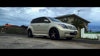Toyota IST 2005