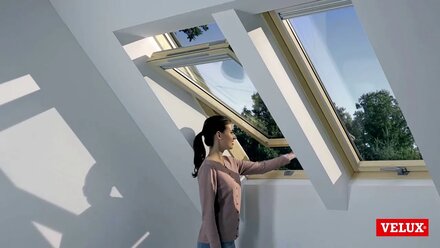 Мансардное окно VELUX OPTIMA Комфорт, ручка снизу GLR B