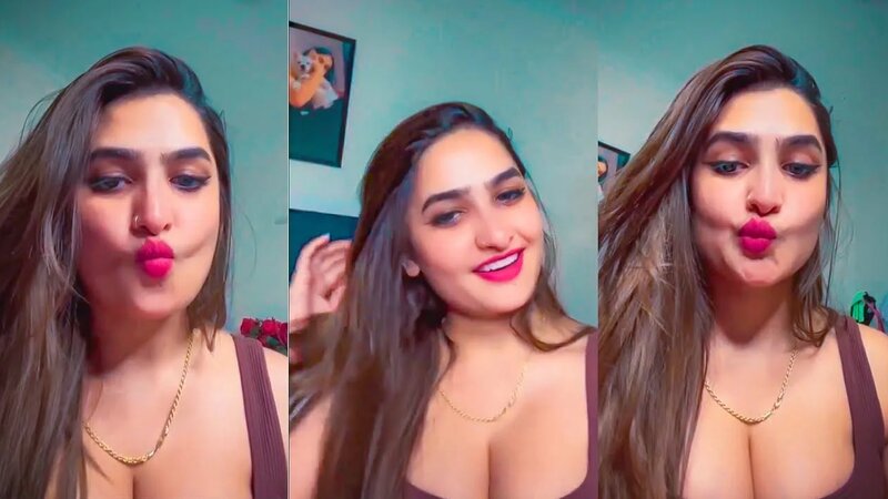 Sassy Poonam Hot Live Video With Dirty Talks II Fashion DHK II