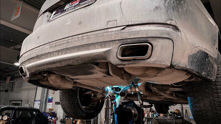 Регулируемый выхлоп на BMW F01/F02 740i (установка вакуумных заслонок)