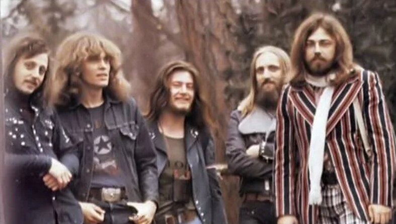 mega-gy-ngyhaj-l-ny-1980-1080p-the-best-rock-music