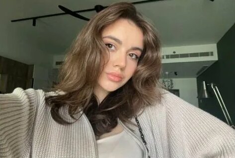 Yashirin kamera piss porno