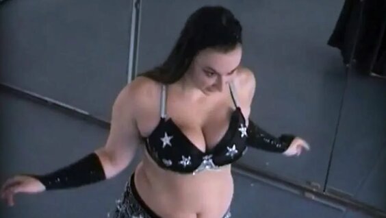 مش صافيناز .رقص شرقي مصري .Hot Belly Dance 