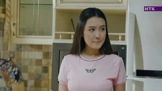 Жыныстық қатынас бар, бірақ ол біз жай ғана доспыз дейді.