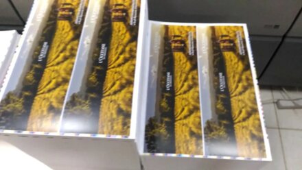 Персонализация картхолдеров Loccitane