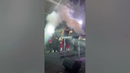 Ебащим
