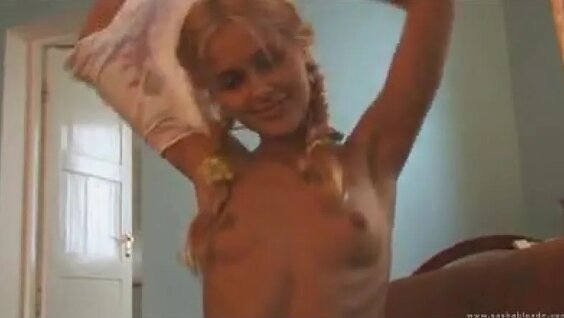 Голая бритни спирс без трусиков