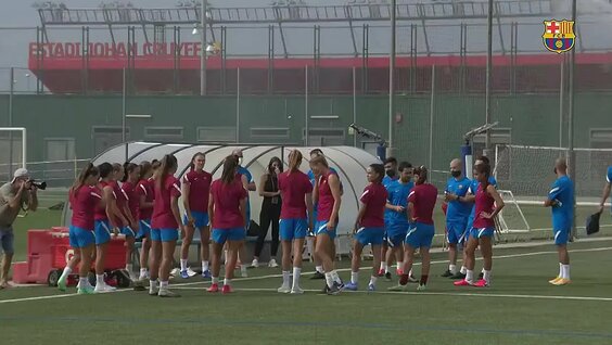 «Барселона Фемени» начала подготовку к сезону 2021/22. — Видео от ФК Барселона ...