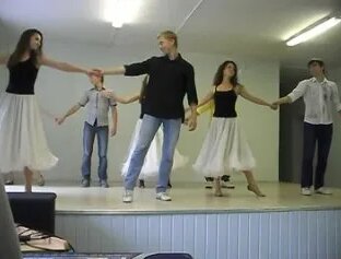 Самый красивый медленный танец - Смотреть онлайн в поиске Яндекса по Видео