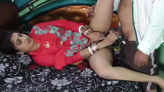 Anita bhabhi hot sex in shalwar shuit.