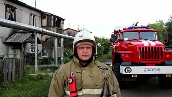 Ребята помогли пожарным в спасении людей — Видео от РЕН ТВ | Новости