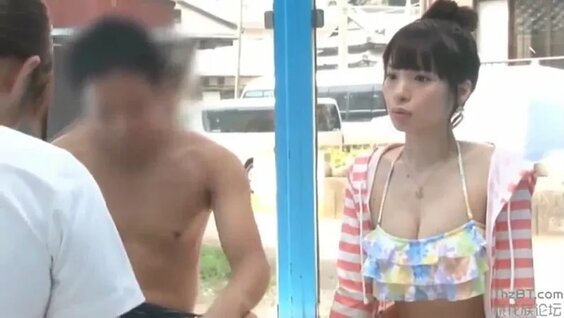 Әйелдің иірімінің жақыннан түсірілген порносы