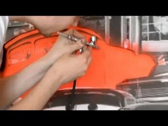 рисование при помощи аэрографа машины из мультфильма "Тачки"