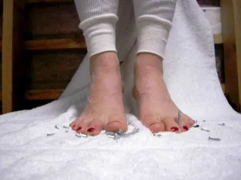 Diktorga kamming qilish uchun onlayn tomosha qiling