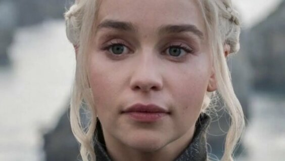 Emilia Clarke Jokes That Emmys Dress Wouldn't Work on 'Thrones
