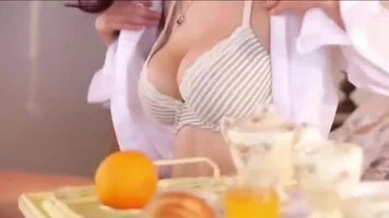 Birinchi marta onlayn jinsiy aloqa