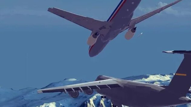 Airplane Crashes Into Big Ship After Engine Exploded - Emergency ...