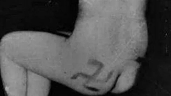 Katta xorozli qora tanli erkaklar va qopol jinsiy aloqada bolgan Osiyo ayollarining porno videosi