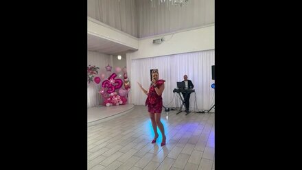Трогательное исполнение песни для мамы, подарок | «Твоя Песня» – студия звукозаписи