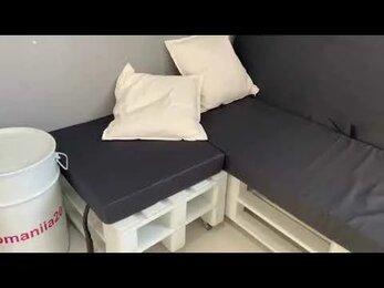 Диван из палет.