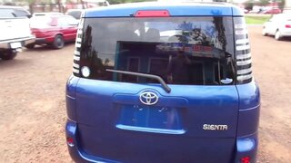 Toyota Sienta 2003