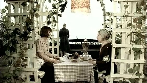 Ауылдағы әдемі әйелдермен порно