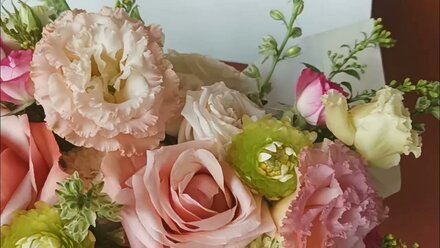 Цветы в черной коробке
