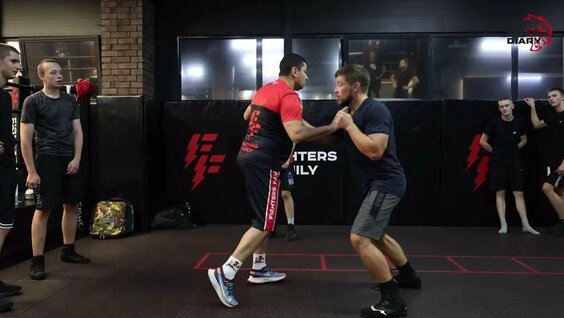 После работы — в ринг! Бокс для себя — Видео от Дневник ММА (MMA Diary)